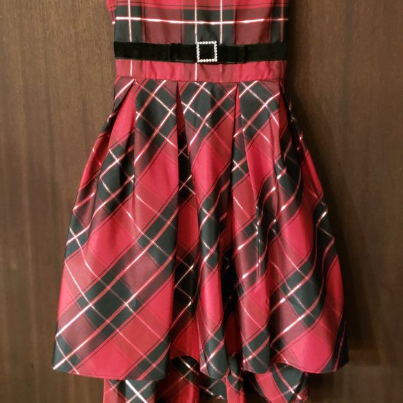 Girls Plaid High Low Holiday Dress with Black Velvety Shrug - Picture 3 of 9